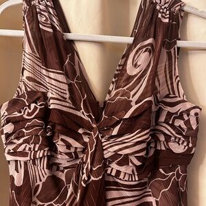 Flowy Summer Dress, brown and beige, zips up in the back, 41 1/2 “ length, sz 8